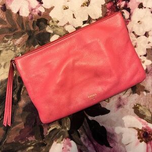 Fossil: Coral Pink Leather Purse